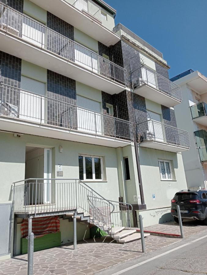 Appartamenti Carlotta Rimini Exterior photo
